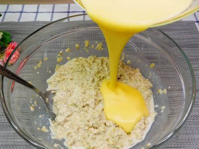 Пирог из овсянки и яблок на завтрак