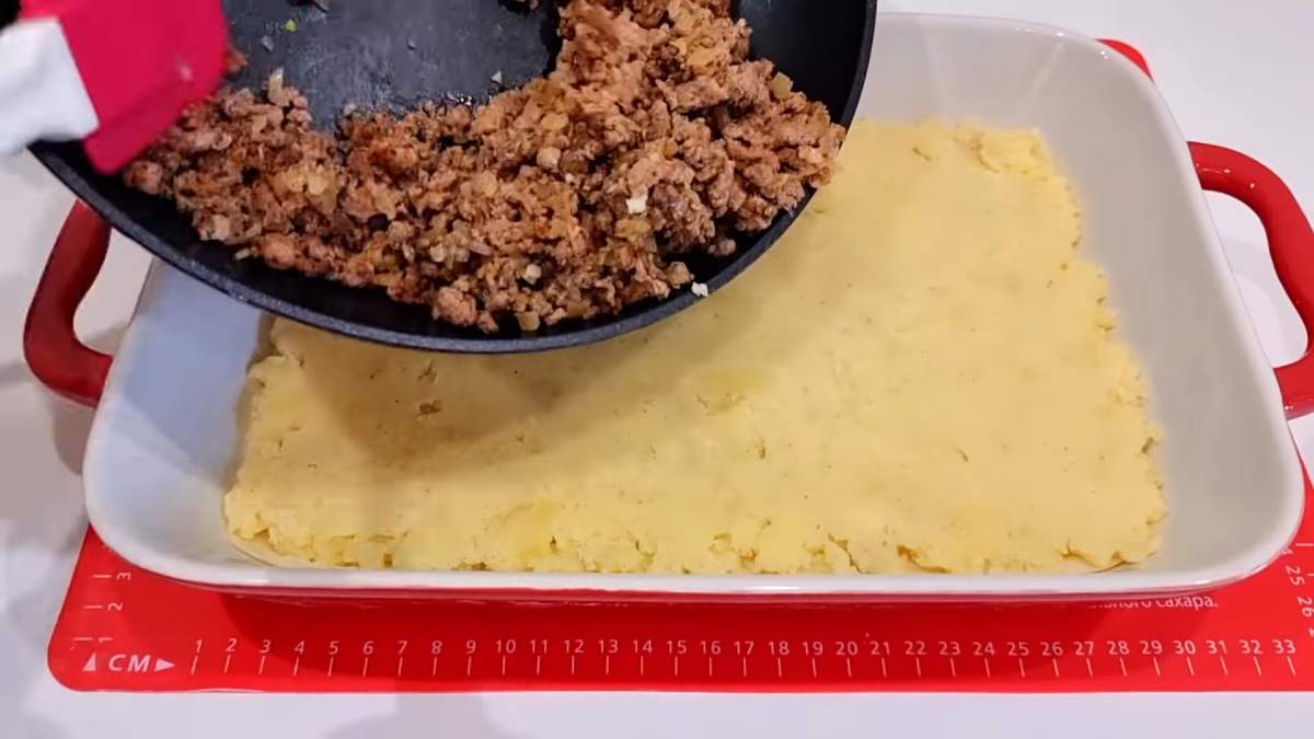 пирог с мясом