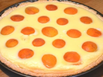 Пирог с абрикосами
