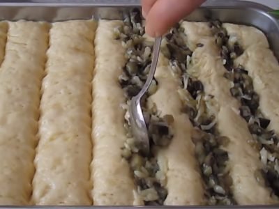 Пирог с баклажанами