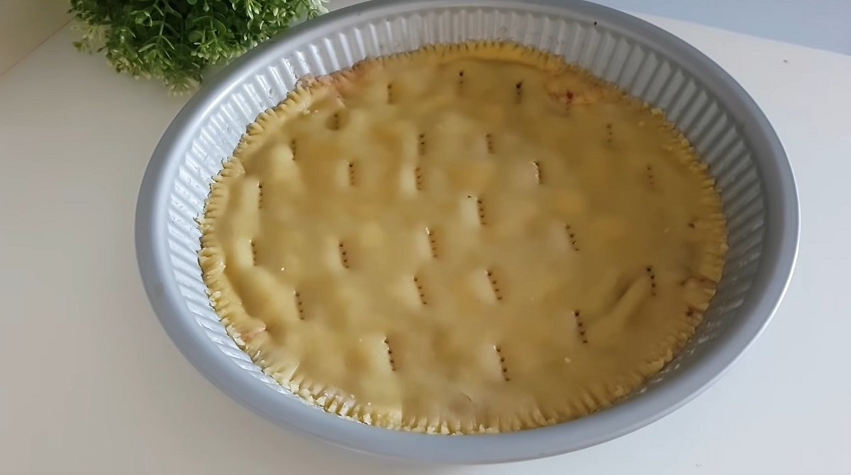 проколы на пироге