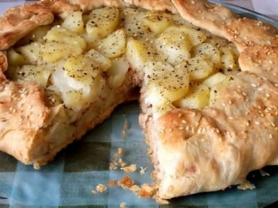 Пирог с картофелем и сыром