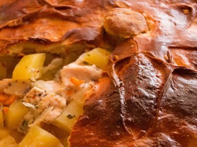 Пирог с курицей и картофелем