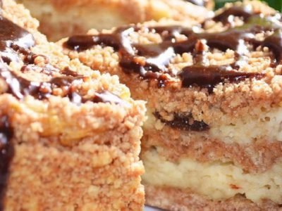 Пирог с творогом и черносливом