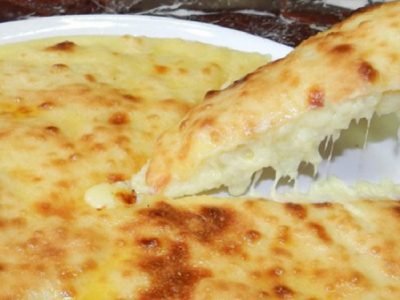 Пирог с творогом на сковороде