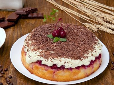 Пирог с вишнями «Наслаждение»