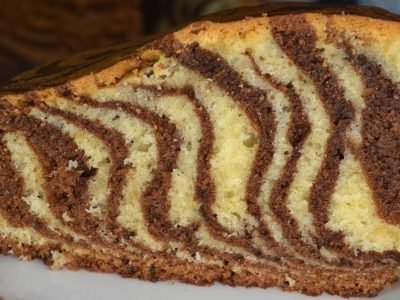 Пирог «Зебра» на воде: рецепт без сметаны