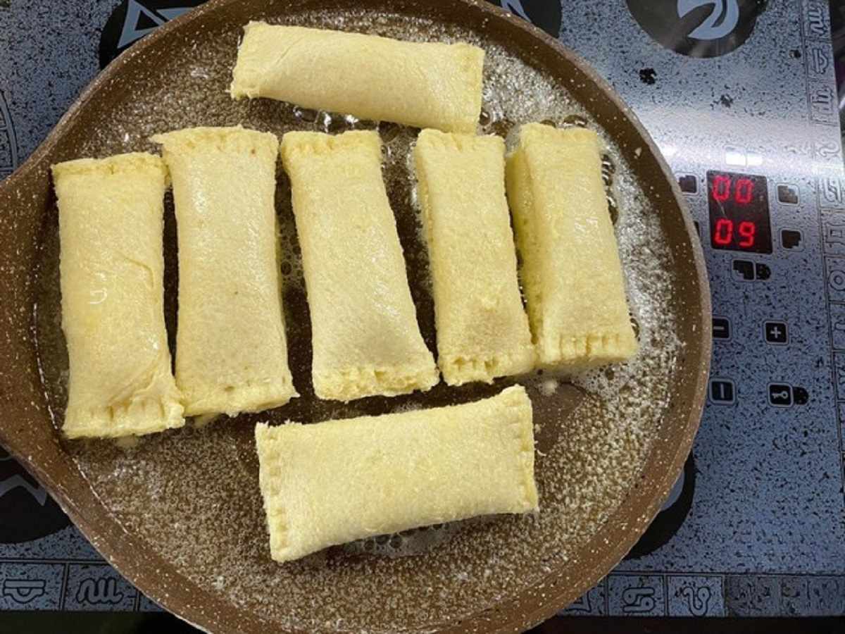 пирожки на сковороде