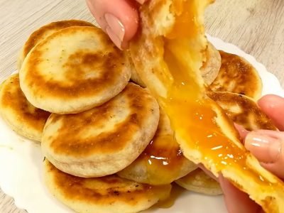 Бездрожжевые пирожки «Минутка» с джемом на сметане