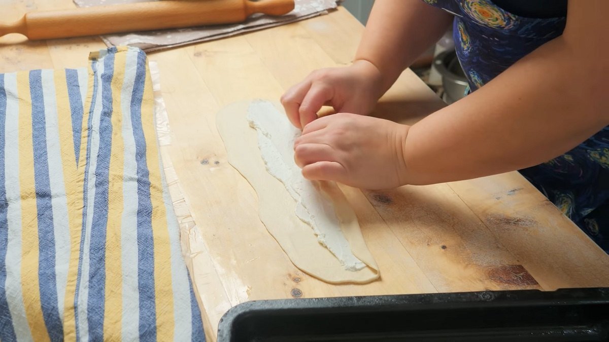 рулетики из теста