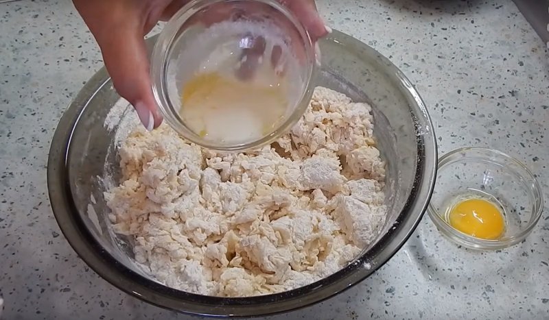 вымешивание теста