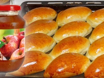 Простые пирожки с вареньем в духовке