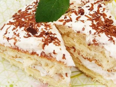 Пирожные с белковым кремом к чаю