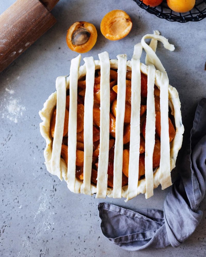 Плетеный пирог с абрикосами - Со Вкусом