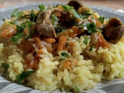 Подлива к рису из куриных желудков