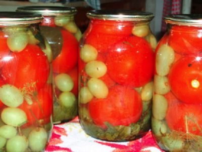 Помидоры с виноградом