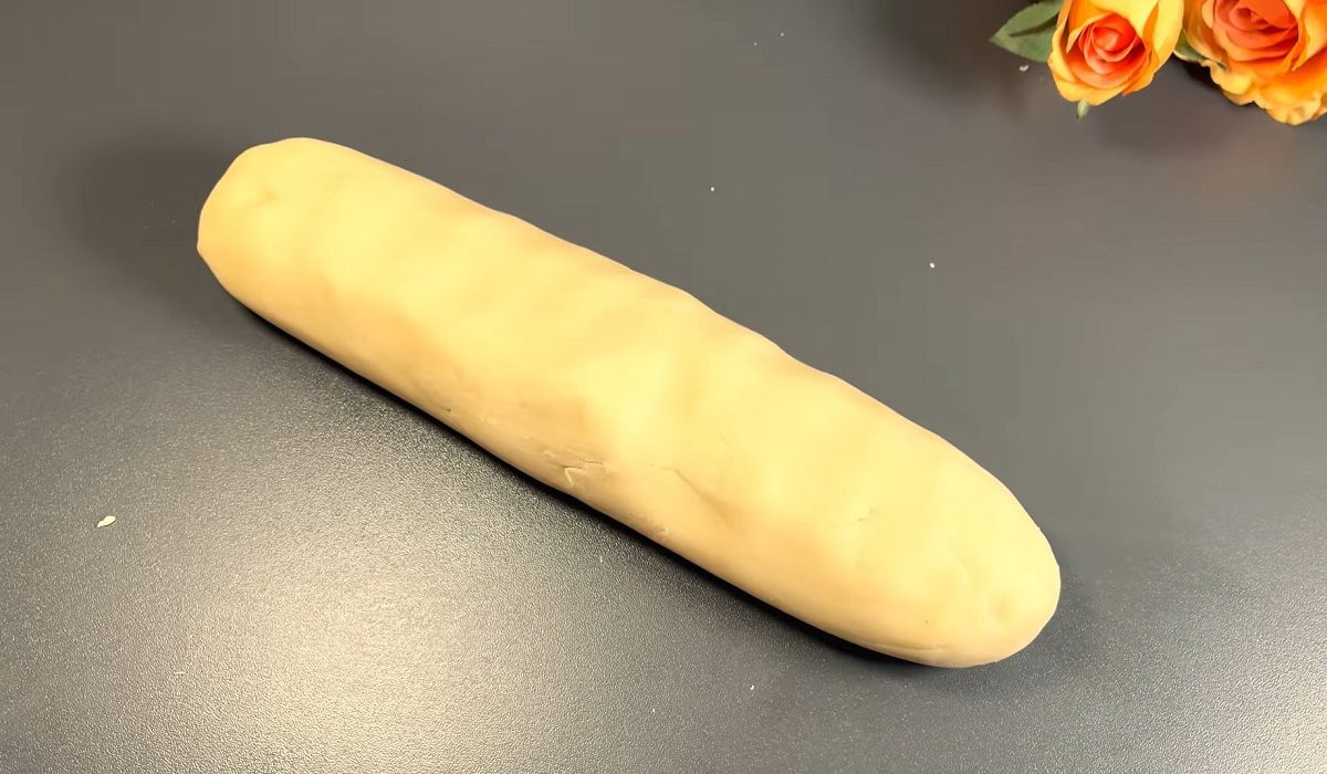 колбаска из теста