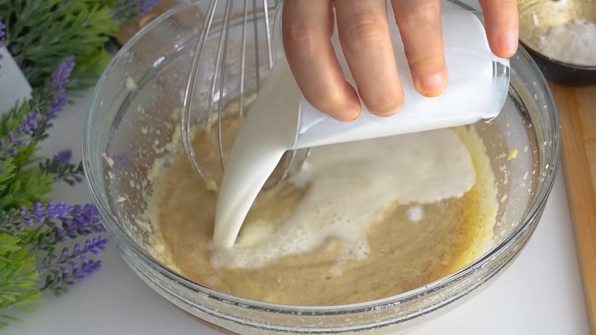 добавление молока