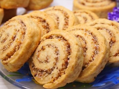 Постное печенье с орехами