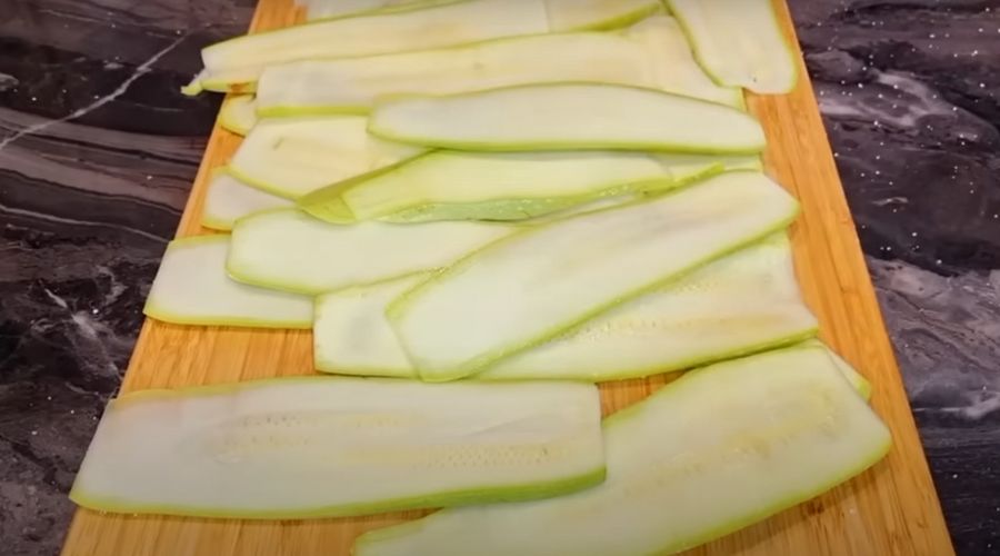 нарезанный кабачок
