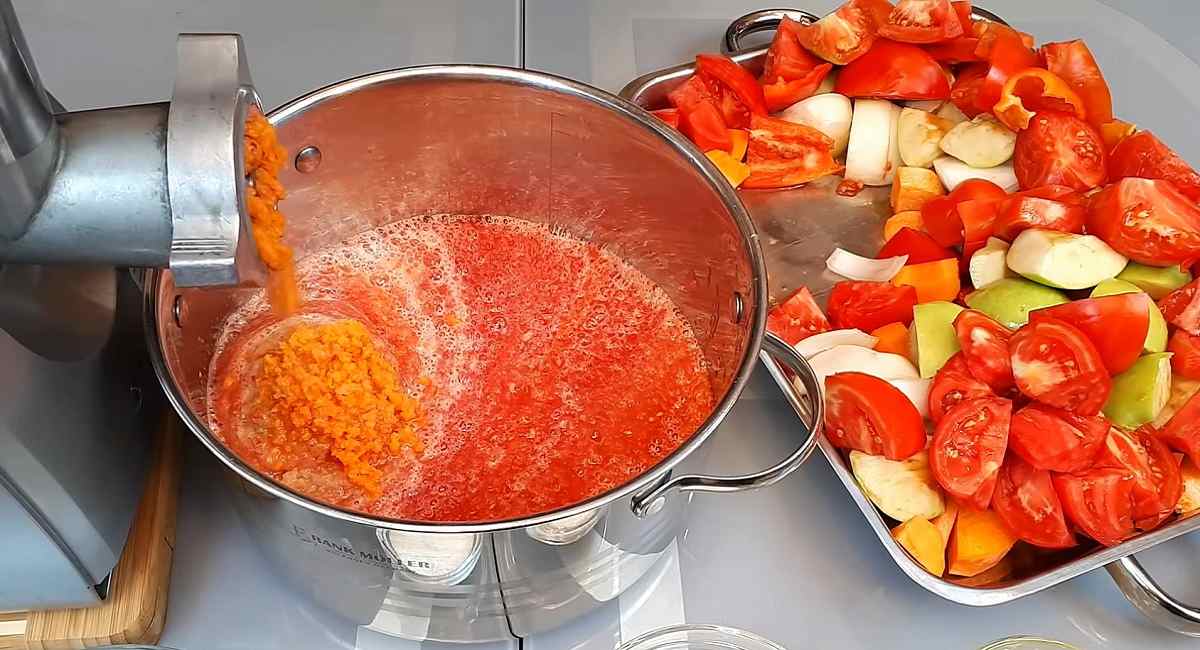 измельчение овощей мясорубкой