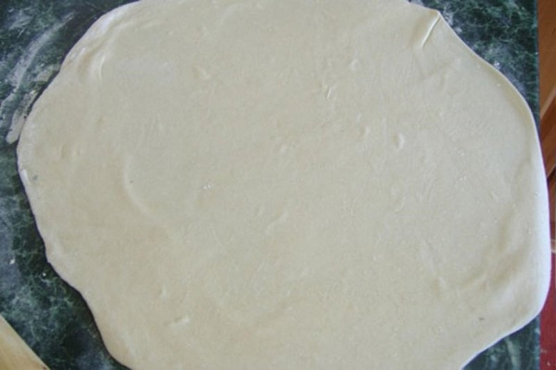 тонкий пласт теста