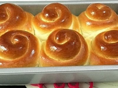 Пышные булочки на сливочно-дрожжевом тесте