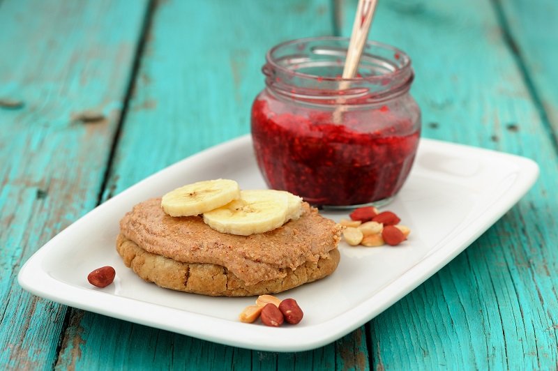 подача бананового печенья