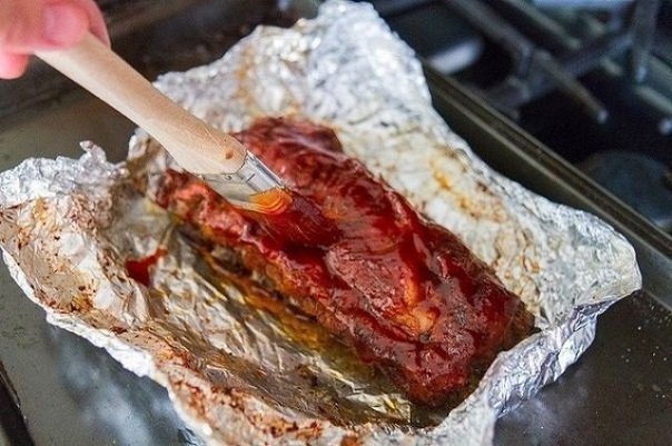 свиные ребрышки в духовке