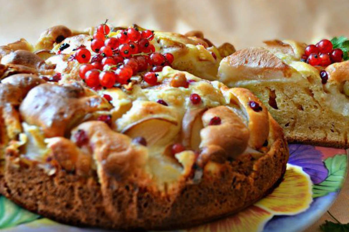 Грушевый пирог на кефире в духовке рецепт с фото пошагово
