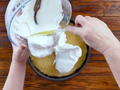 Рецепт песочного яблочного пирога «Облака»