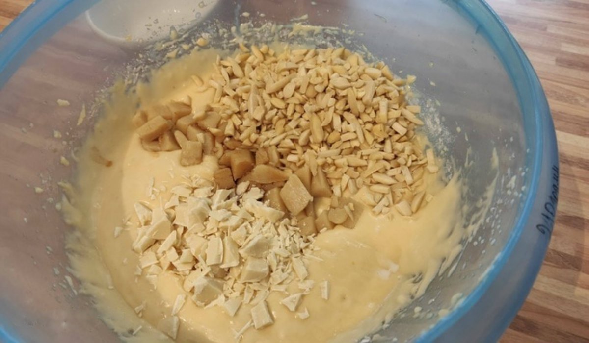 тесто с миндалем