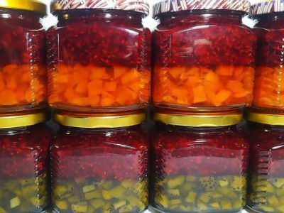 Рецепт двухслойного варенья из киви и малины