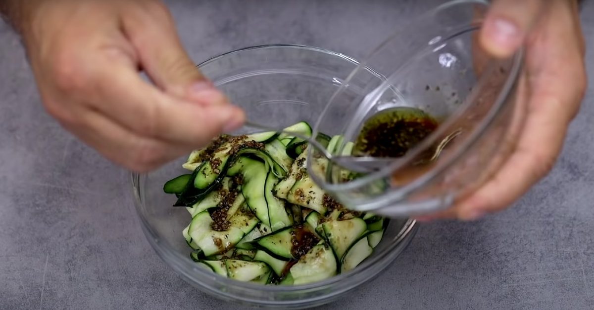 цукини с соусом