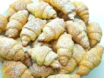 Рогалики со сгущенкой