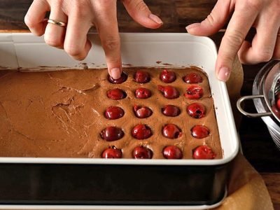 Рождественский пирог с вишней: альпийский рецепт