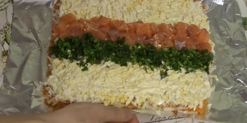 рулет с лососем