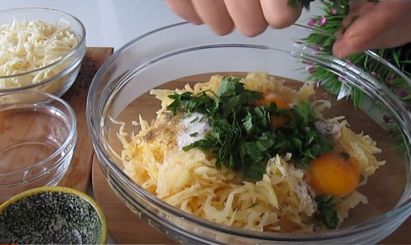 добавление яиц