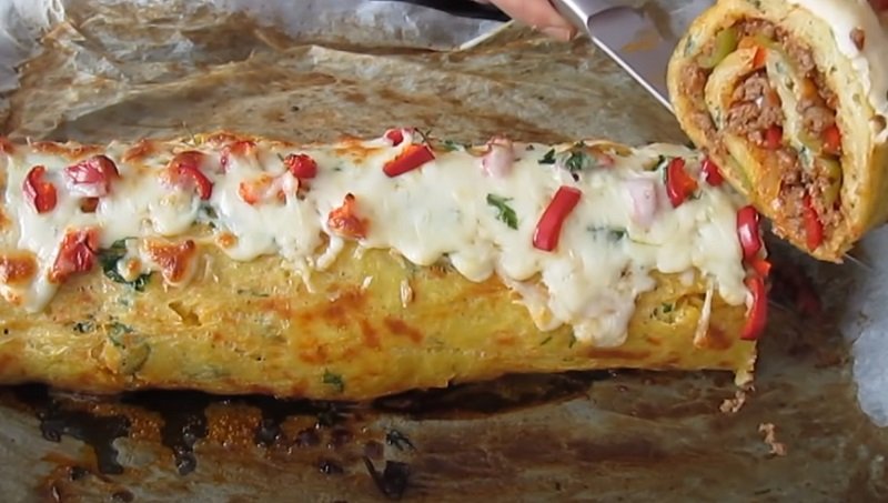 готовый рулет с мясом