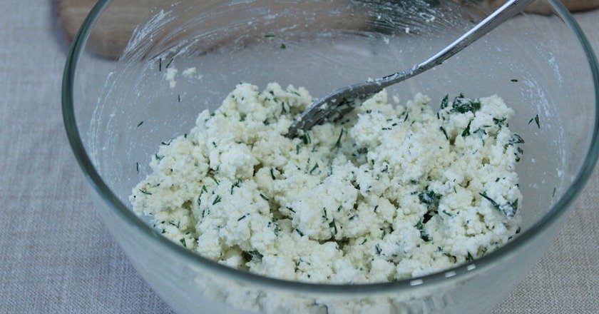 рулеты из баклажанов с начинкой