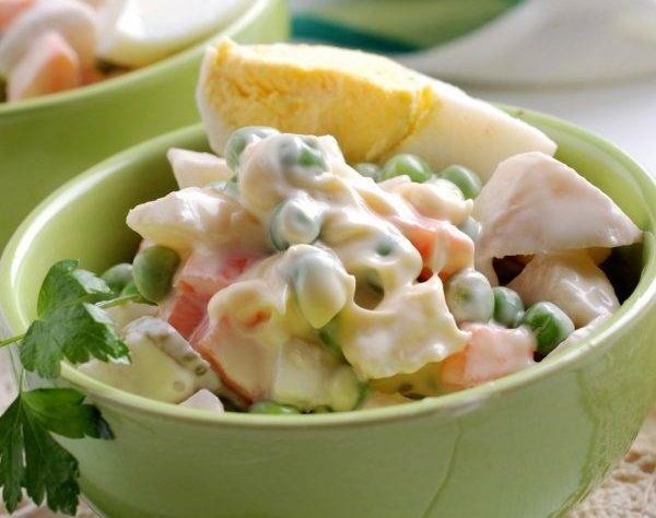 Русский салат по-итальянски, готовое блюдо