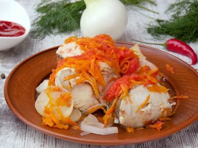 Рыба, тушеная в томатном соусе