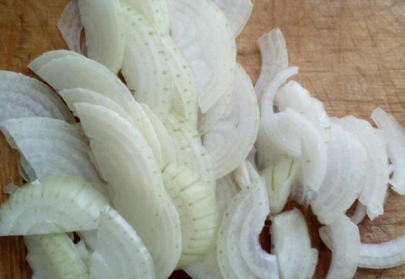 нарезать лук