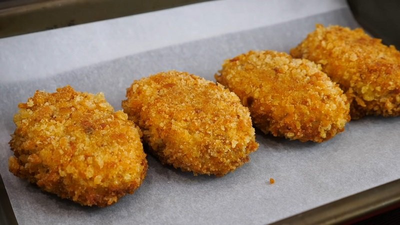 готовые рыбные котлеты