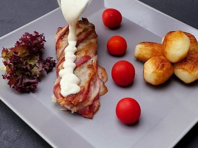 Рыбное филе в беконе