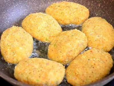 Рыбные котлеты «Монастырские» на сковороде