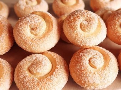 Сахарное печенье на кефире