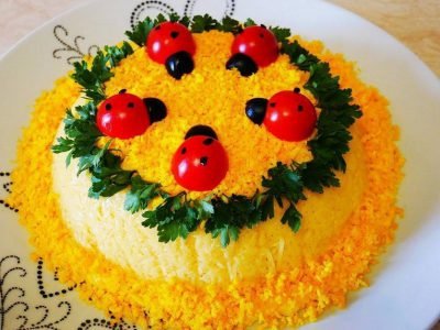 Салат «Божьи коровки»