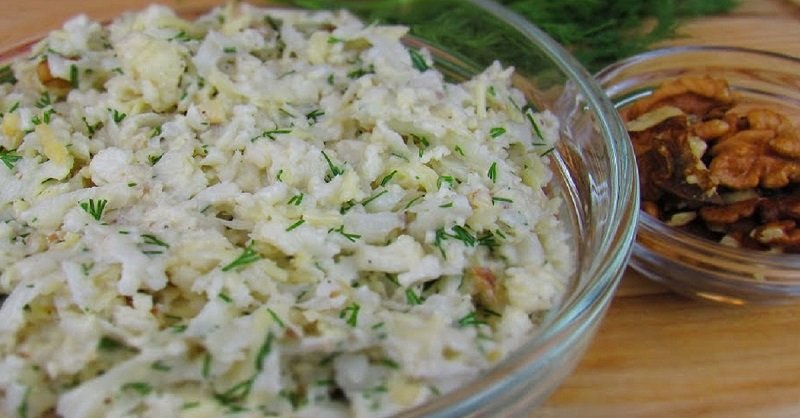 салат подача