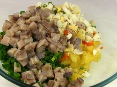 Салат «‎Прибой» с селедкой